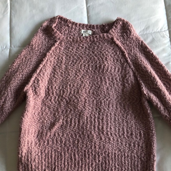 Sweater - Picture 3 of 4
